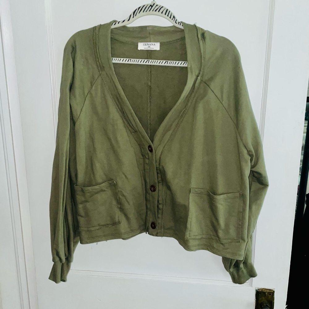 CUTE OLIVE CARDI